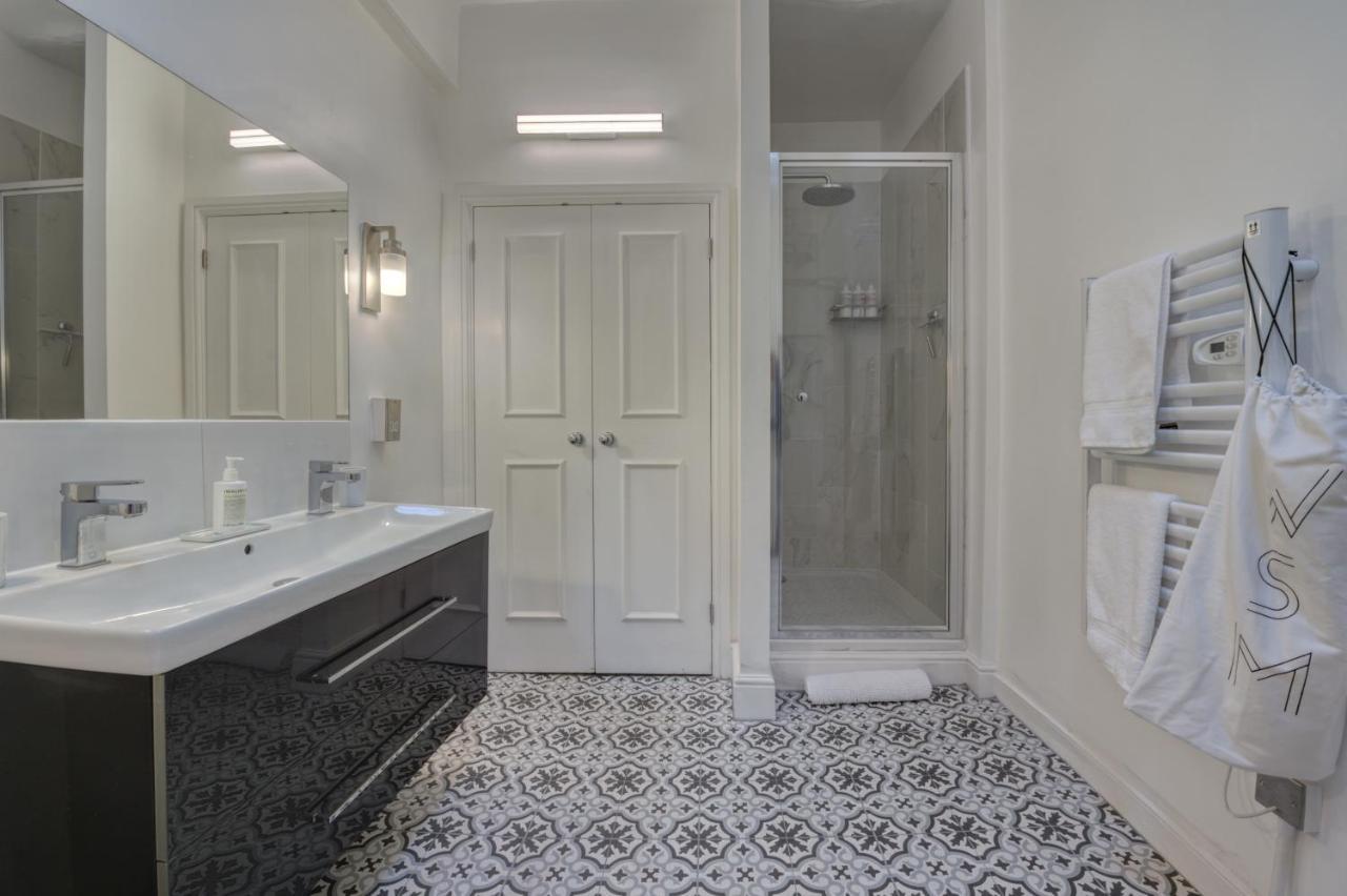 Beautiful Apartment On The Historic Rows Chester Luaran gambar